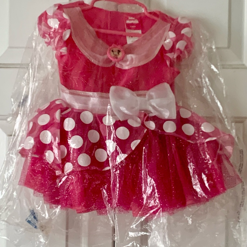 Disney Junior Minnie Mouse 2T Costume Dress Sparlkes With Love!